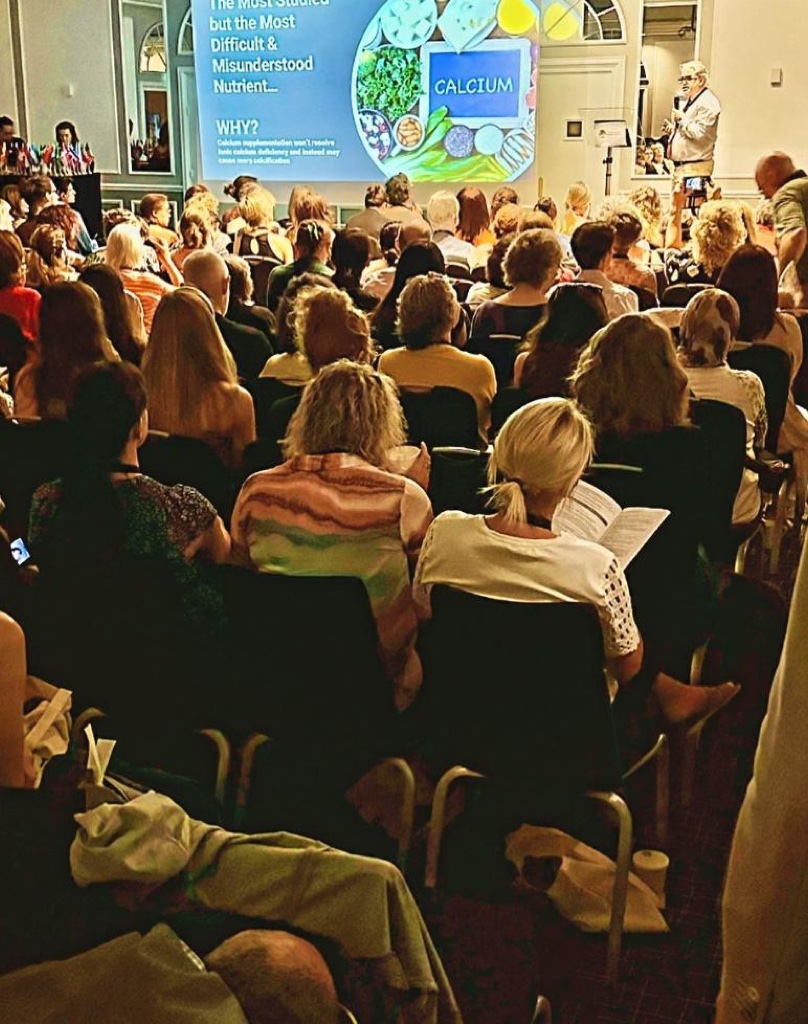 Conference presentation in Paris